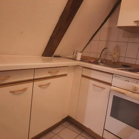Small 1 Room-apartment In Center Of Apartment